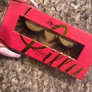 Lilly Lashes “Miami”